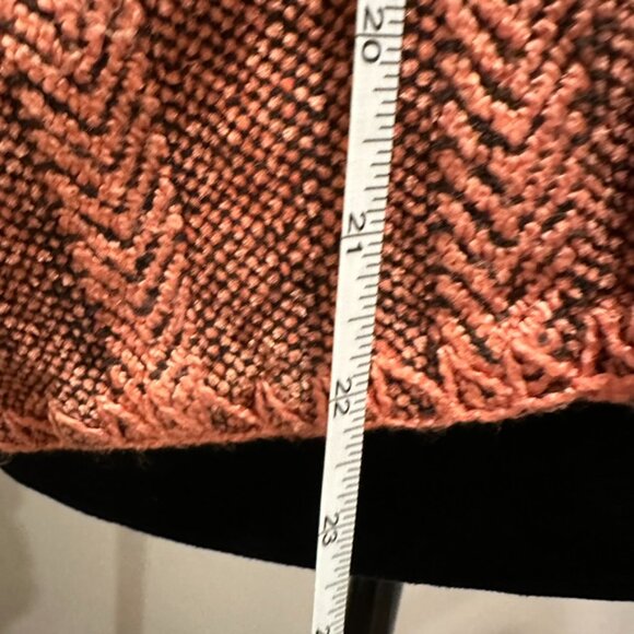 Leslie Wright Handwoven Open Cardigan – One Size – Rust & Brown Chevron Pattern - Picture 8 of 9